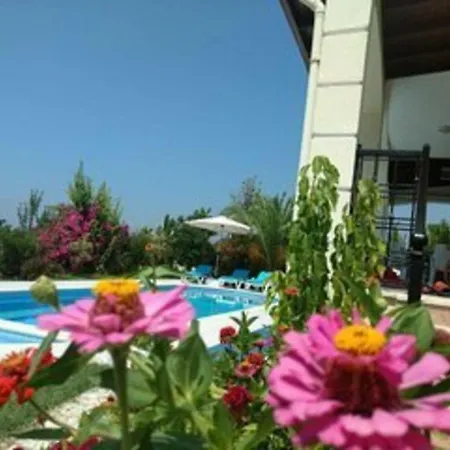 Villa Ruya, Stunning Sea Views *